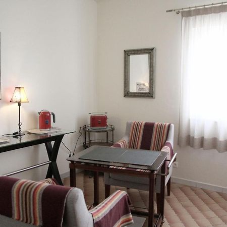 Angela Guest House Lagos Extérieur photo